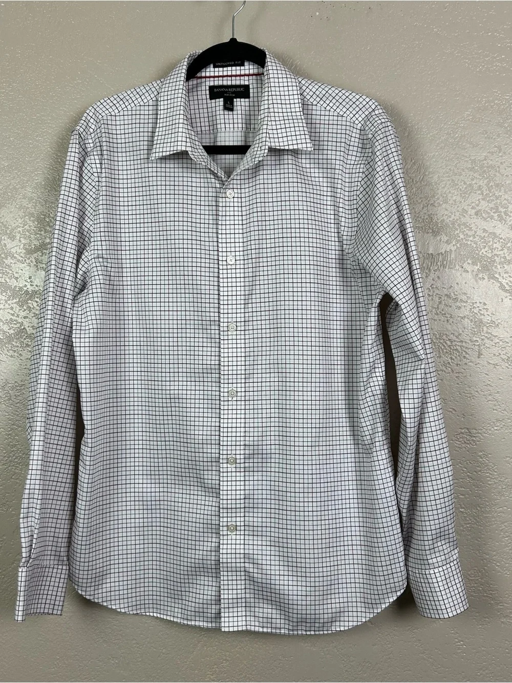 Choose 5 for $30 Banana Republic White and Black Grid Dress Shirt